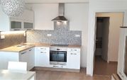 Prodej bytu 2+kk, 57,53 m2, OV, stání, balkon, zděný, Hradec Králové Prodej bytu 2+kk, 57,53 m2, OV, stání, balkon, zděný, Hradec Králové